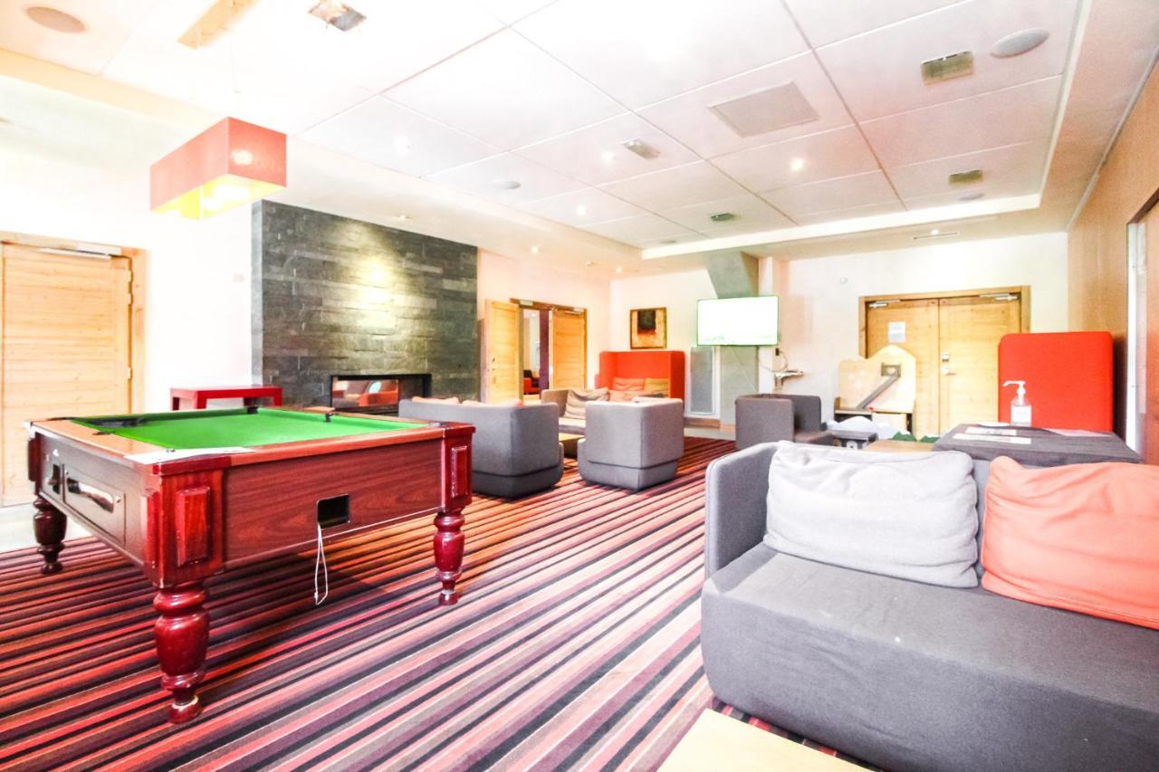South Facing 2-Bed Apartment With Fireplace, Terrasses Deos Flaine Bagian luar foto